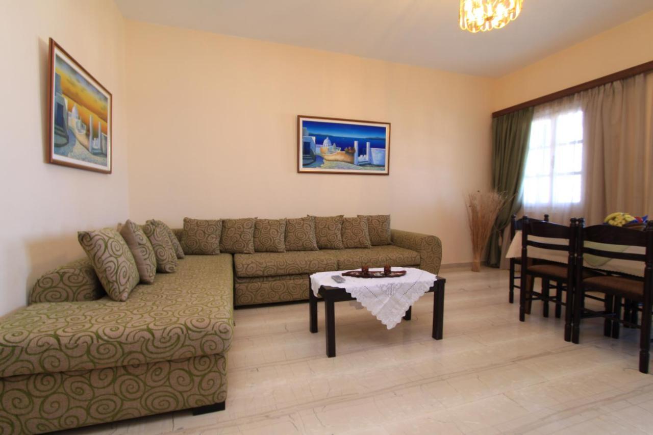 Aegean View Hotel Kamári Екстериор снимка