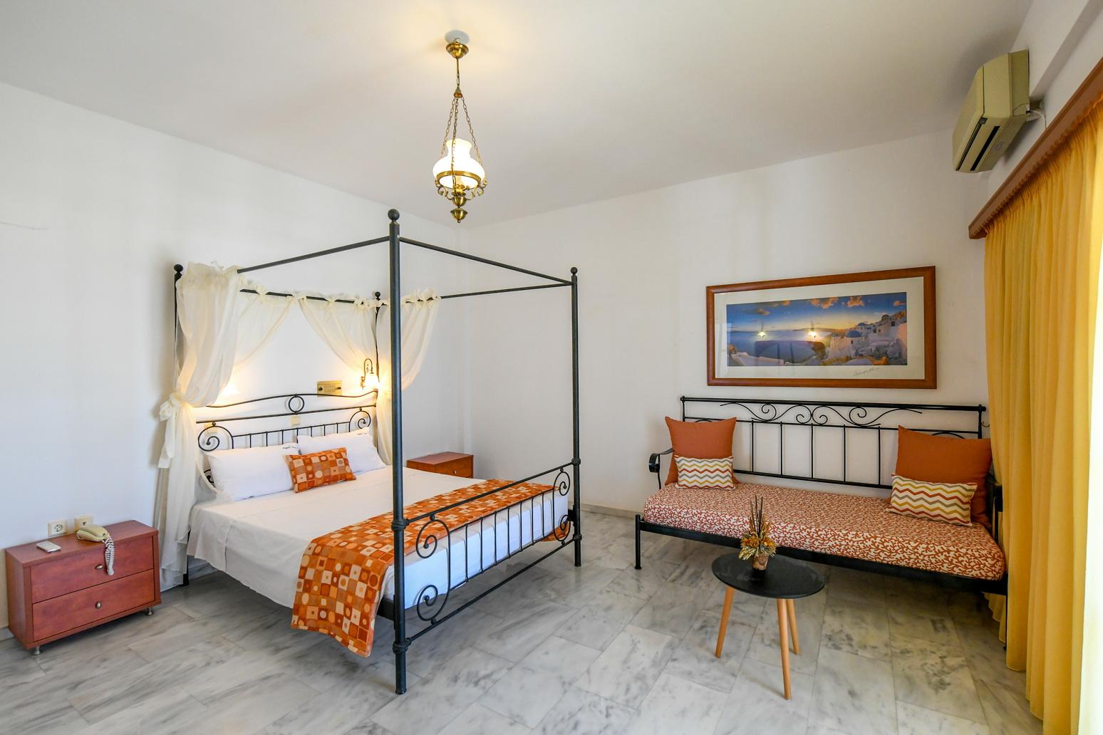 Aegean View Hotel Kamári Екстериор снимка
